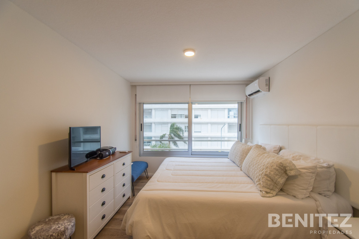 Apartamento ID.575 - Imperdible! Esquinero de 3 dormitorios. Pintos Risso.