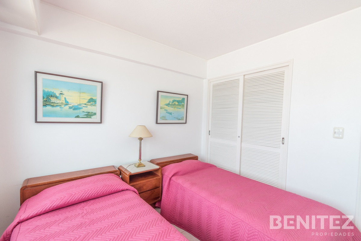 Apartamento ID.355 - Apartamento de 3 dormitorios. Excelente vista al Mar