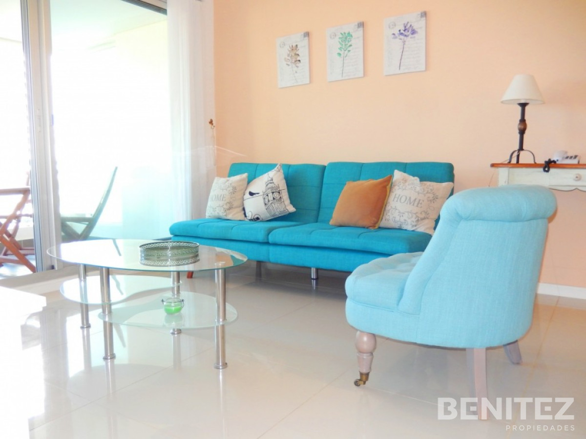 Apartamento ID.8190 - Apartamento en venta de 1 dormitorio + 1 baño. Con garage