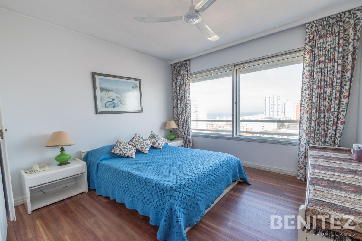 Apartamento ID.1429 - Vista al Puerto. Amplio apartamento de 1 dormitorio y medio.