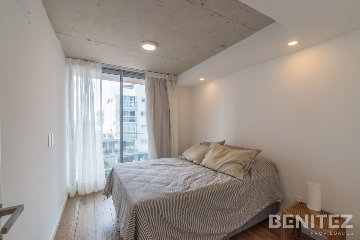 Apartamento ID.9606 - SUDESTE. Excelente apartamento en moderno edificio.