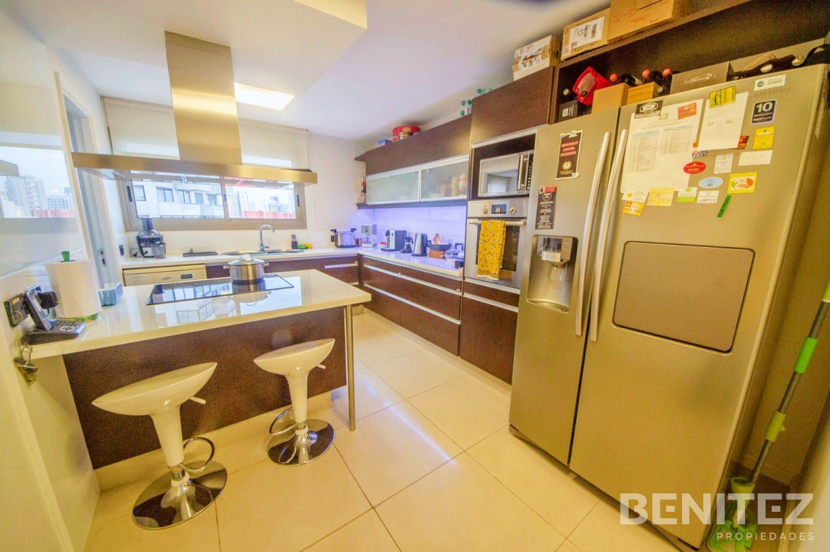 Apartamento ID.9484 - Espectacular Esquinero en Piso Alto en Imperiale