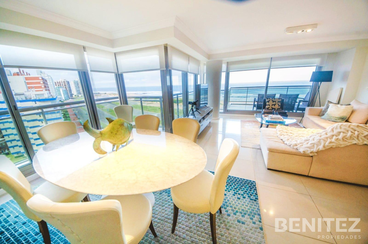 Apartamento ID.9484 - Espectacular Esquinero en Piso Alto en Imperiale