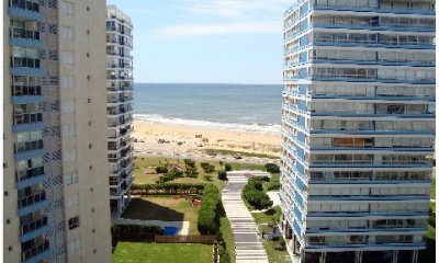 Apartamento en Brava, 2 dormitorios *