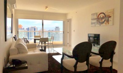 Apartamento de 2 dormitorios + 2 baños . Con excelente Vista