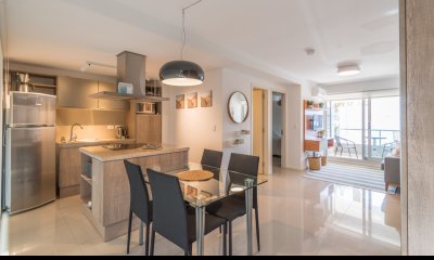 GALA PUERTO. Excelente apartamento en venta de 1 dormitorio. Puerto, Punta del Este.