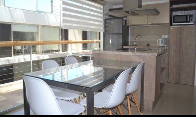 GALA PUERTO. Excelente apartamento en venta de 1 dormitorio + 2 baños. Impecable! Puerto, Punta del Este.