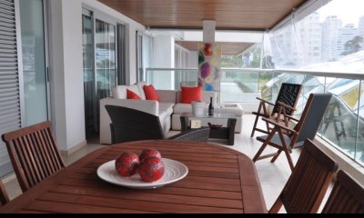 Apartamento en venta de 2 dormitorios + 2 baños . Con garage