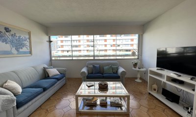 Apartamento de 3 dormitorios en venta