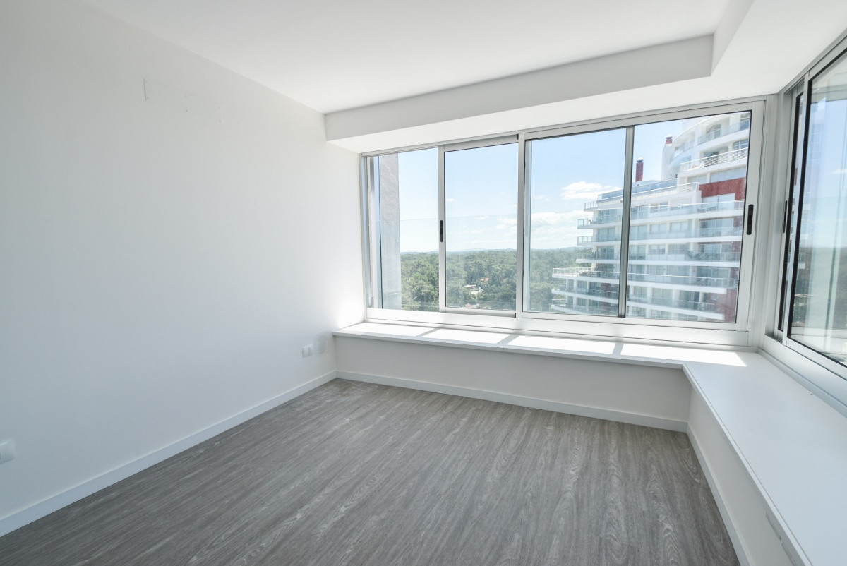 Apartamento en venta de 1 dormitorio + 2 baños a estrenar con garage