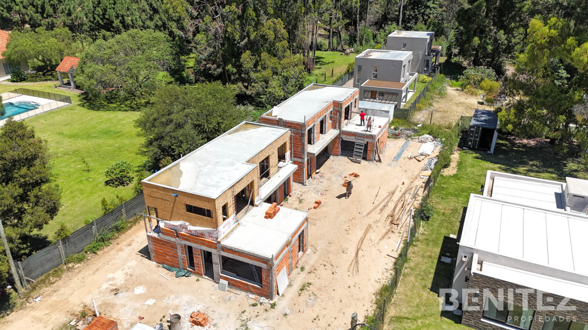 Casa ID.9428 - Santa Barbara. Modernas casas a estrenar en Parque Burnett