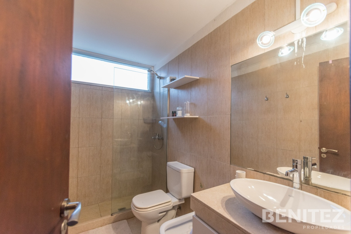 Casa ID.9179 - Casa en Rincon del Indio. Diseño minimalista. Super funcional.