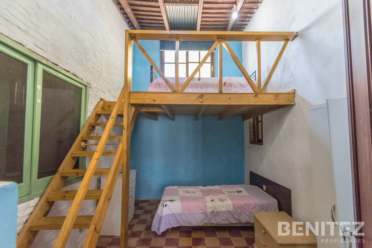 Casa ID.9417 - CASA DE 4 DORMITORIOS EN VENTA