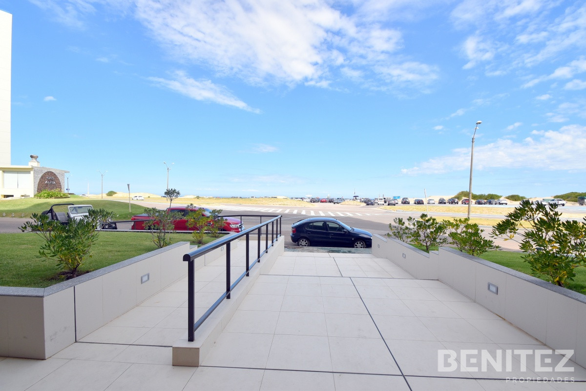 Apartamento ID.8274 - Primera fila al Mar! Torre con amenities frente a La Olla. 