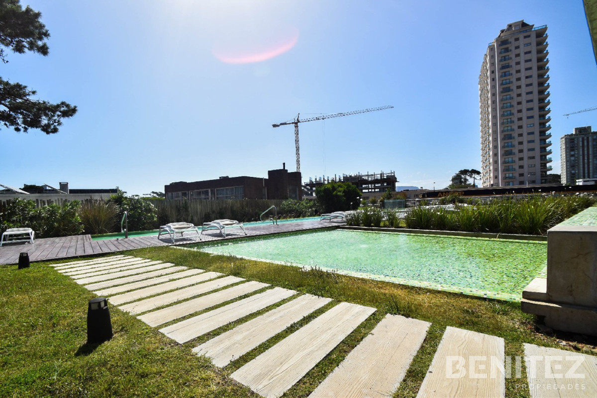 Apartamento ID.8590 - GALA VISTA. Apartamento de 3 dormitorios + 3 baños en venta. Equipado!