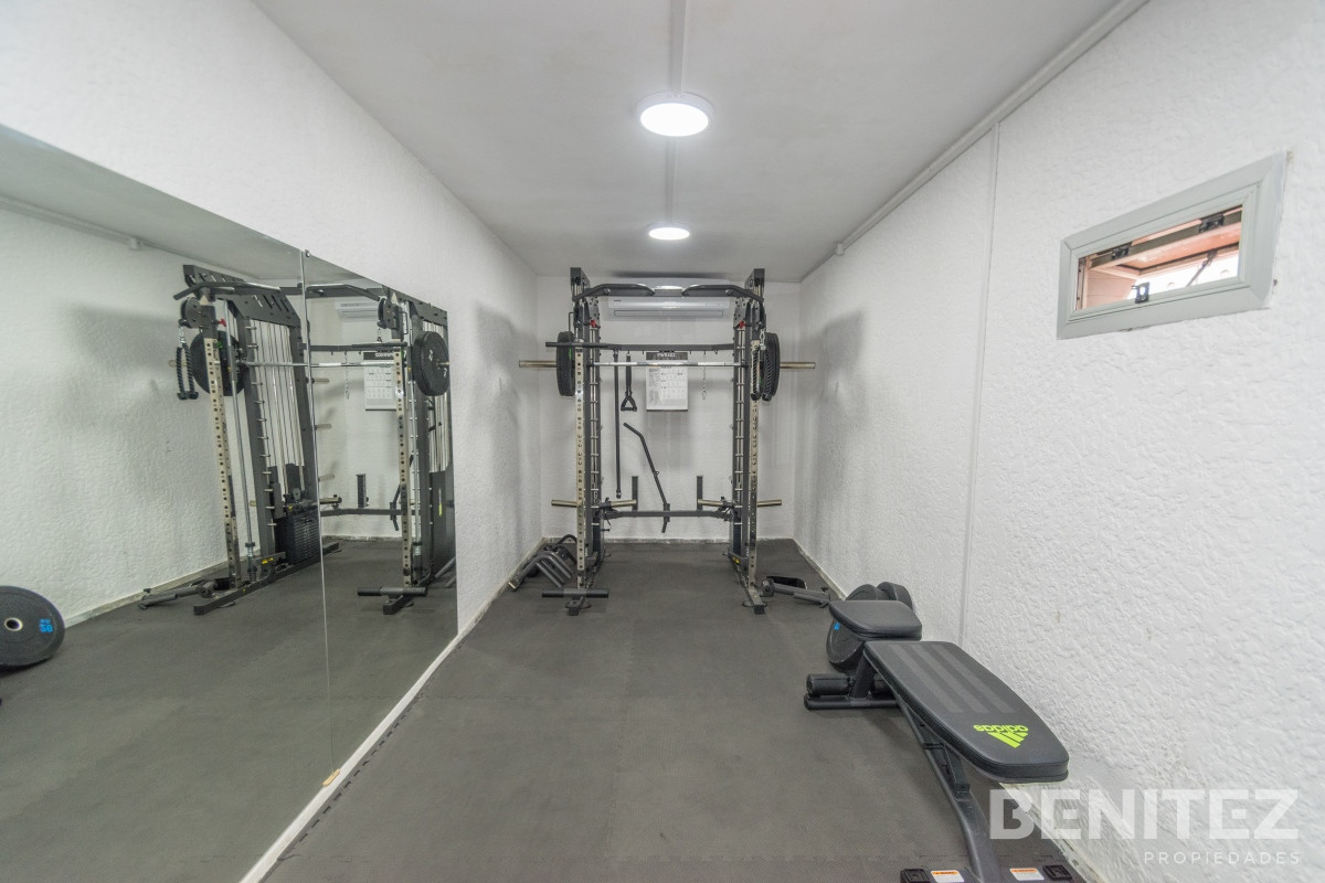 Apartamento ID.8253 - Torre en Península con piscina. Apartamento en venta de 1 dormitorio al frente.