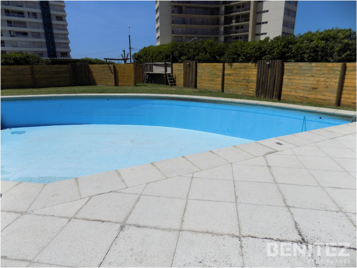 Apartamento ID.7024 - Apartamento de 1 dormitorio en alquiler. Imperdible sobre la Brava! Excelente torre con servicios!
