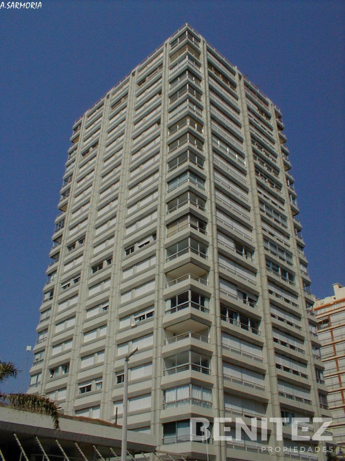 Apartamento ID.7123 - Torre Verona. Piso alto de 2 dormitorios. Reciclado.