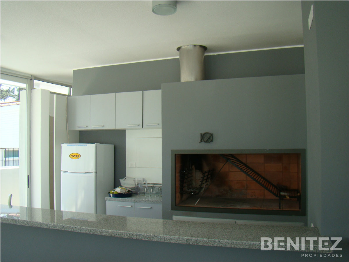 Apartamento ID.9700 - Tressesenta. Excelente apartamento de 2 dormitorios con enorme balcón.