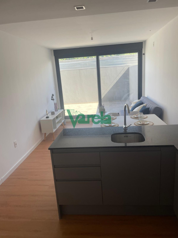 Apartamento ID.22879 - Apartamento venta Malvin, 1 dormitorio, a estrenar, con patio