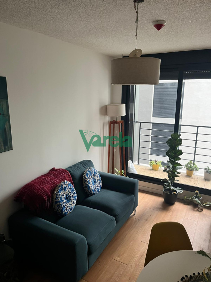 Apartamento ID.22743 - Apartamento en alquiler en La Blanqueada 1 dormitorio, living con terraza, aire acondicionado