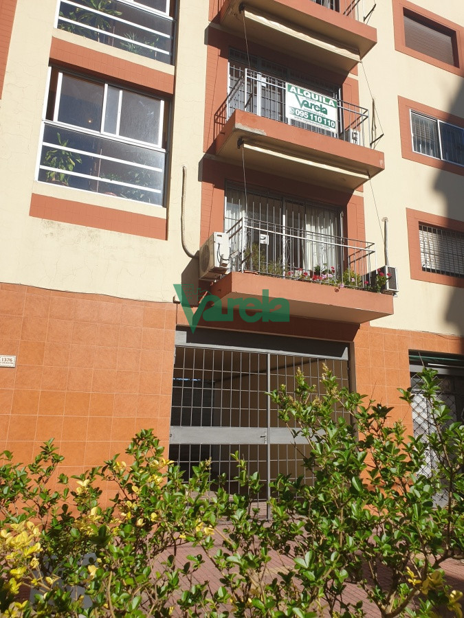 Apartamento ID.21460 - Alquiler apartamento Pocitos, 3 dormitorios, terraza, ascensor