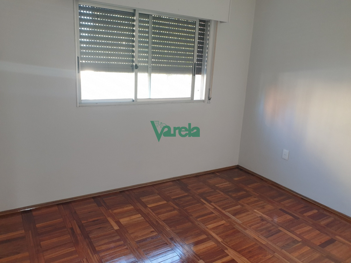 Apartamento ID.21460 - Alquiler apartamento Pocitos, 3 dormitorios, terraza, ascensor