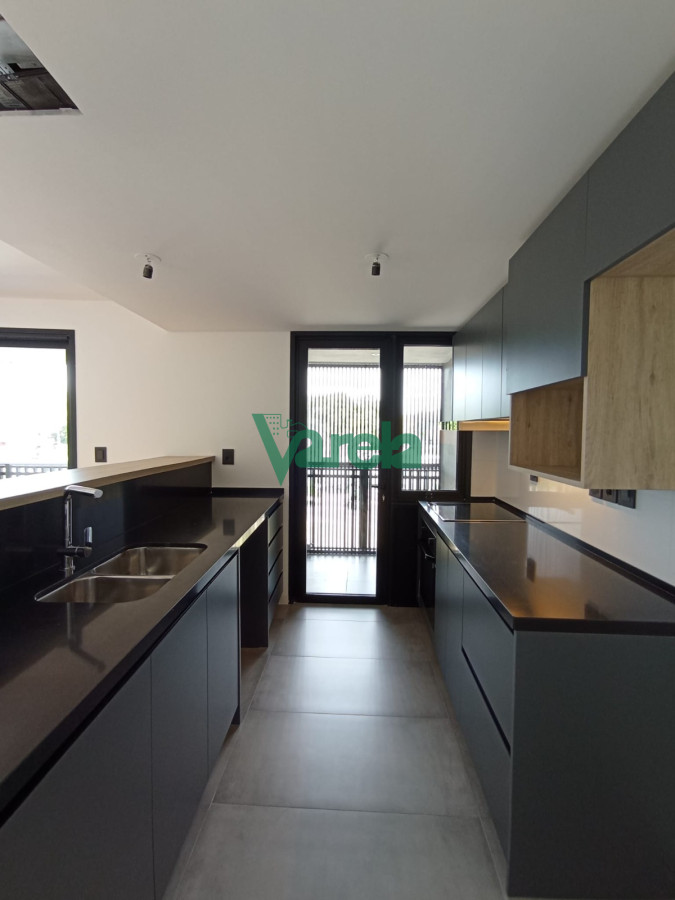 Apartamento ID.22197 - Venta apartamento, carrasco norte, 2 dorm, 2 baños, con las mejores terminaciones y servicios!!!!!
