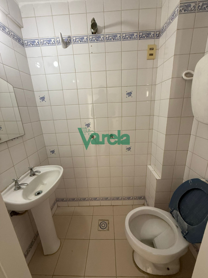 Apartamento ID.22618 - Venta Apartamento 3 Dormitorios Servicio Garage Box Pocitos