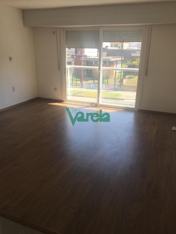 Apartamento ID.21270 - Alquiler apartamento monoambiente Malvín al frente a metros rambla