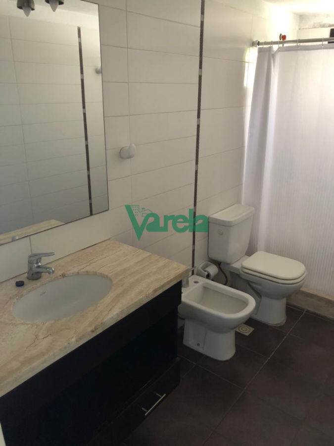 Apartamento ID.21569 - Venta apartamento Parque Miramar, 3 dorm, 2 baños y gge!!