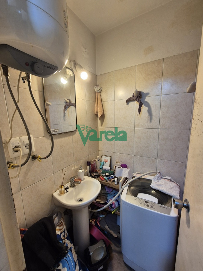 Apartamento ID.22384 - Venta Monoambiente 18 de Julio esq Vazquez