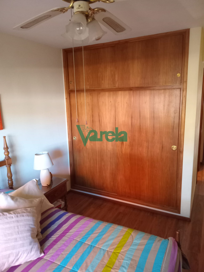 Apartamento ID.22652 - Venta apartamento, Malvin,3 dorm, 3 baños, patio con parrillero y cochera