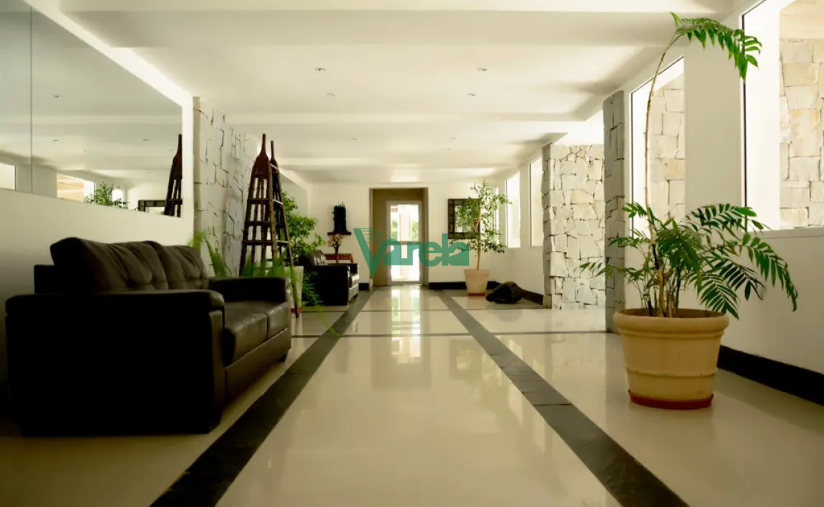 Apartamento ID.22215 - Venta apartamento en Háras de Lago, sobre Interbalnearia proimo a Car One