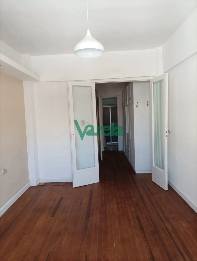 Apartamento ID.22855 - Venta Apartamento 2 Dormitorios 1 Baño Cordon Apto Banco