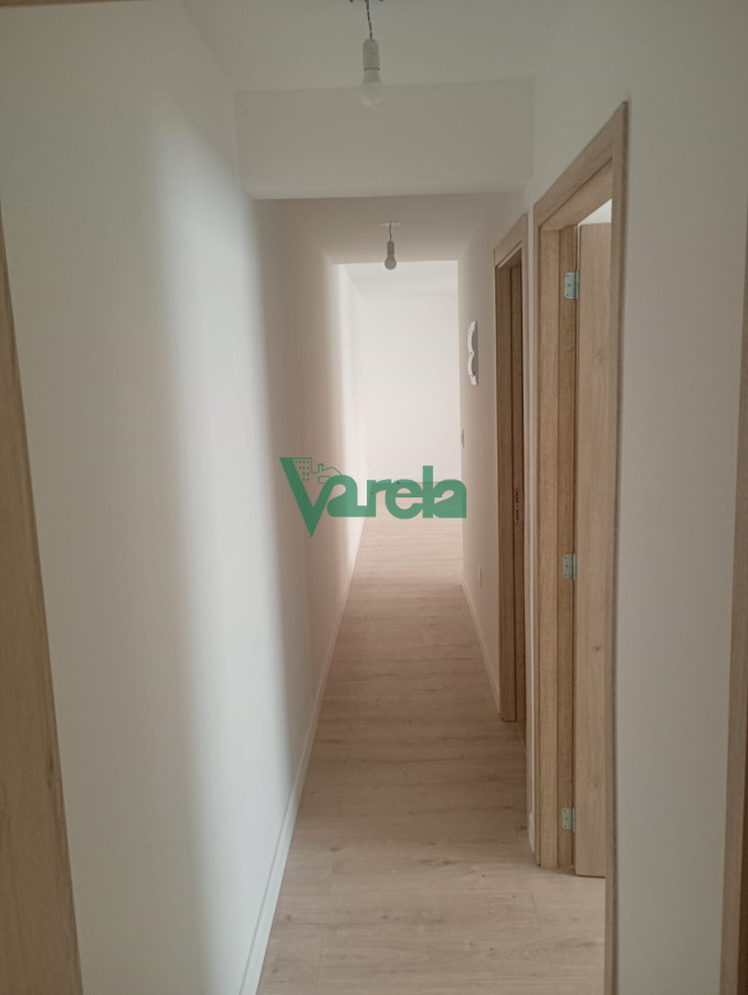 Apartamento ID.23004 - Venta apartamento, estrena en Cordon, 2 dorm, garaje, sobre 18