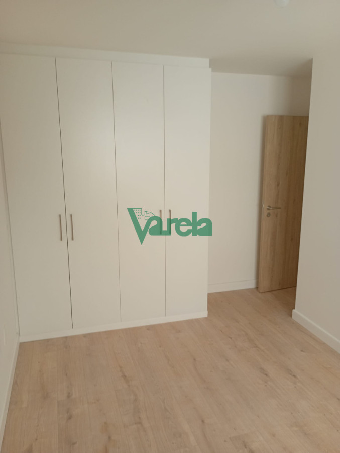 Apartamento ID.23004 - Venta apartamento, estrena en Cordon, 2 dorm, garaje, sobre 18