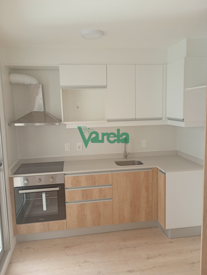 Apartamento ID.23004 - Venta apartamento, estrena en Cordon, 2 dorm, garaje, sobre 18