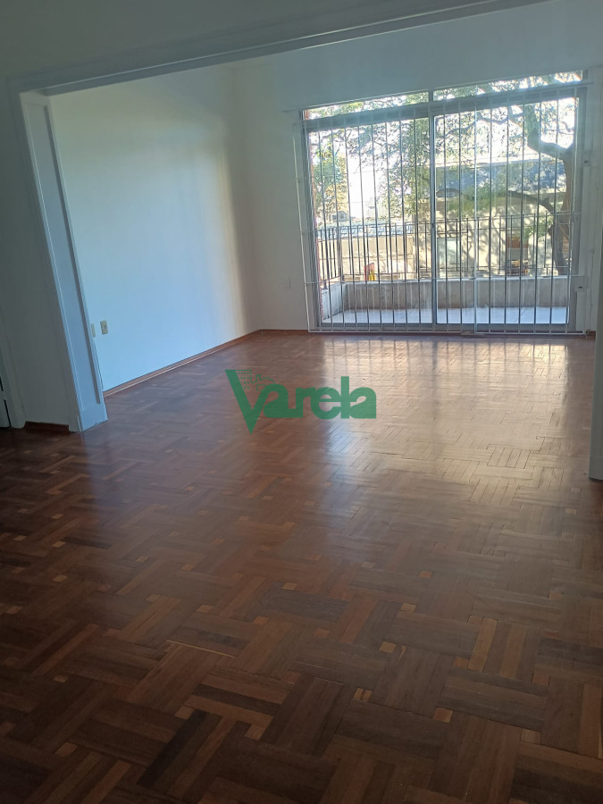 Apartamento ID.22725 - Alquiler Apartamento 3 Dormitorios servicio garage punta carretas