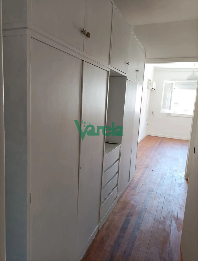 Apartamento ID.22855 - Venta Apartamento 2 Dormitorios 1 Baño Cordon Apto Banco