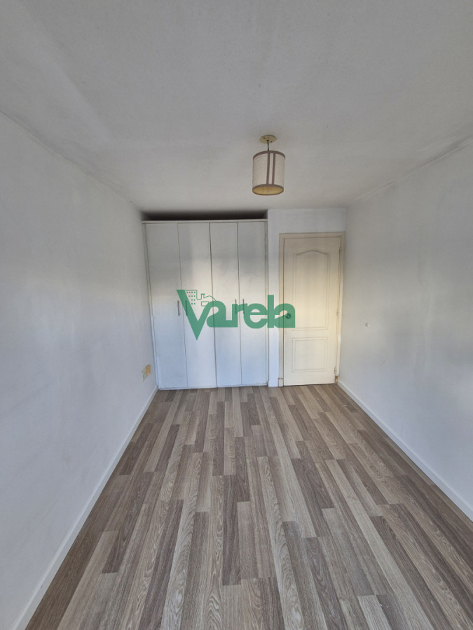 Apartamento ID.23043 - Venta de apartamento, Pocitos, 1 dormitorio con terraza y patio