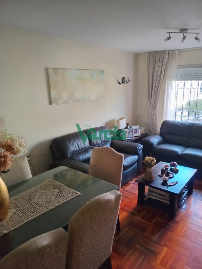 Apartamento ID.22652 - Venta apartamento, Malvin,3 dorm, 3 baños, patio con parrillero y cochera
