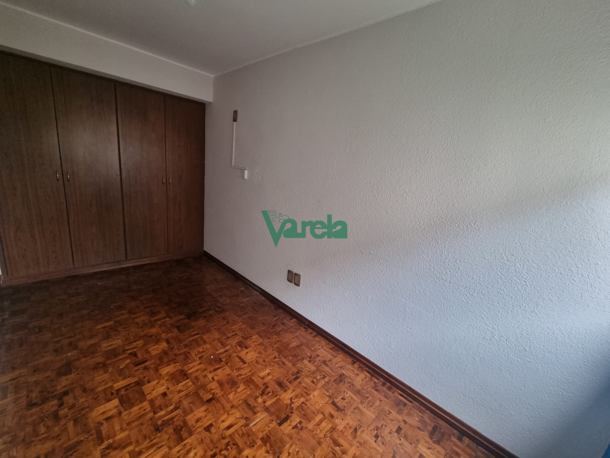 Apartamento ID.21982 - Apartamento venta, Parque Posadas Prado, 4 dormitorios 2 baños