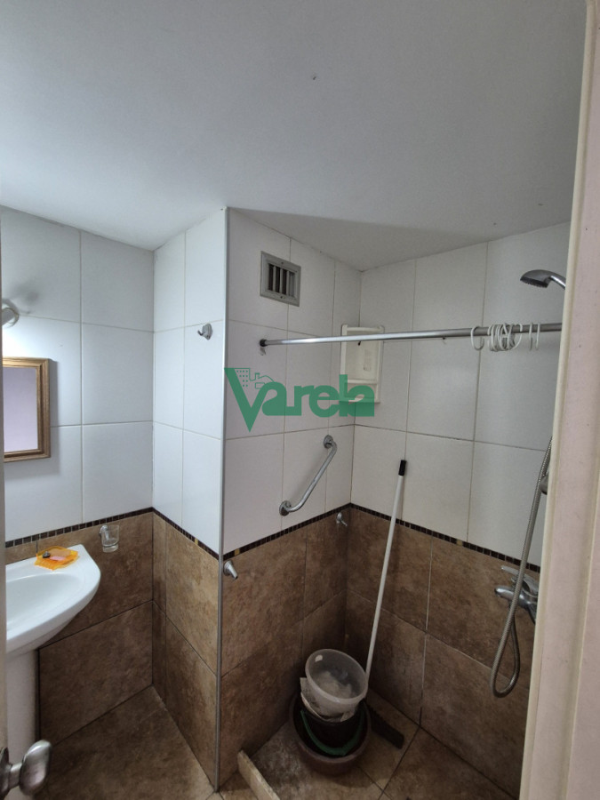 Apartamento ID.23043 - Venta de apartamento, Pocitos, 1 dormitorio con terraza y patio
