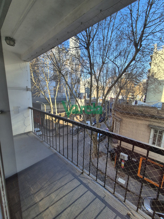 Apartamento ID.22675 - Alquiler 18 de Julio esq Martin C Martinez 1 dom y medio