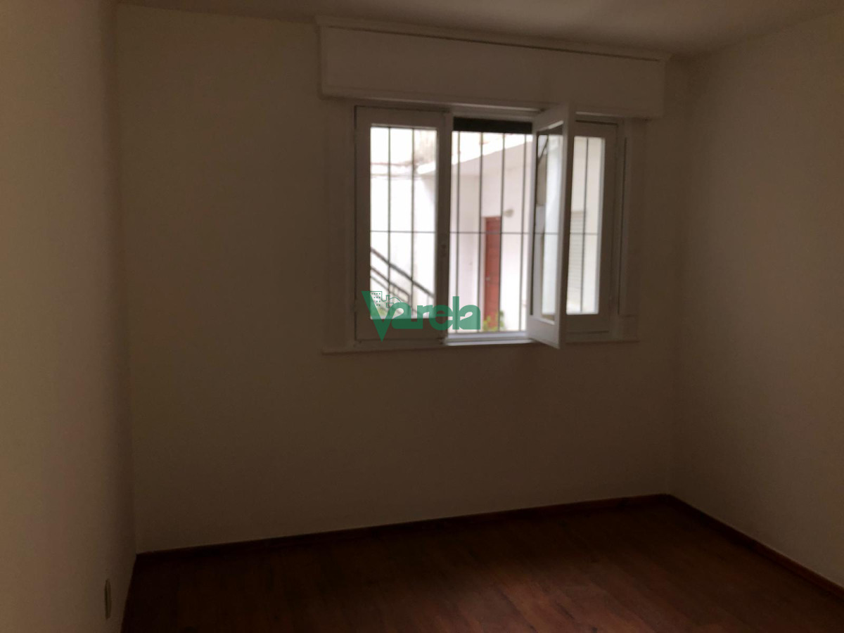 Apartamento ID.22084 - Alquiler apartamento, Punta Gorda,1 dorm,patio,40 m2 + patio, a mts Rambla!!!!