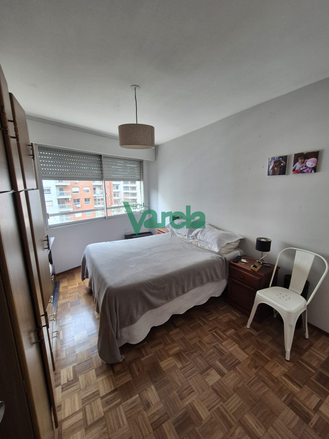 Apartamento ID.22665 - Venta apartamento en Tres Cruces 2 dormitorios mas un tercer dormitorio
