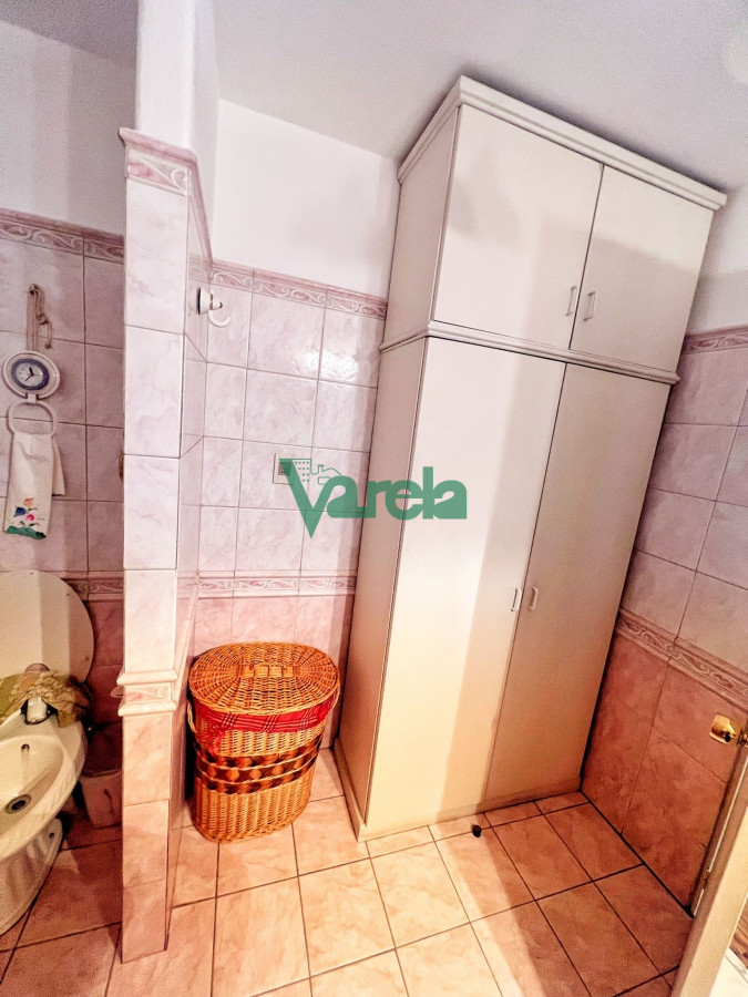 Apartamento ID.21934 - venta apto Pocitos 3 dorm 3 baños serv completo garage