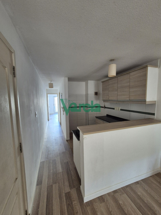 Apartamento ID.23043 - Venta de apartamento, Pocitos, 1 dormitorio con terraza y patio