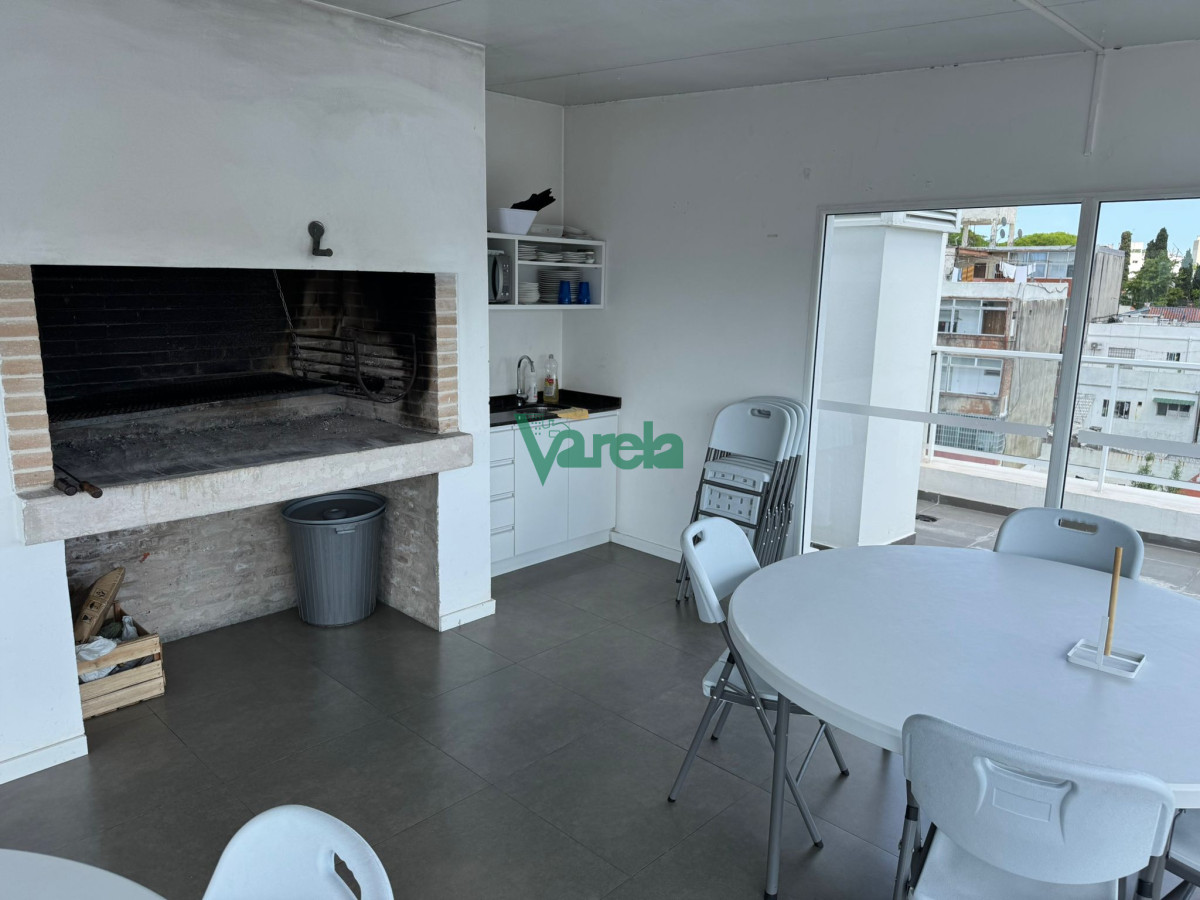 Apartamento ID.21738 - Alquiler apartamento monoambiente Malvin Rivera y C. del Uruguay, totalmente equipado